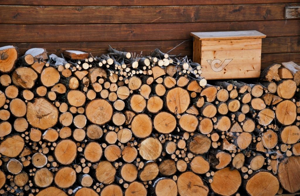 Prijetna poceni toplota lesa 