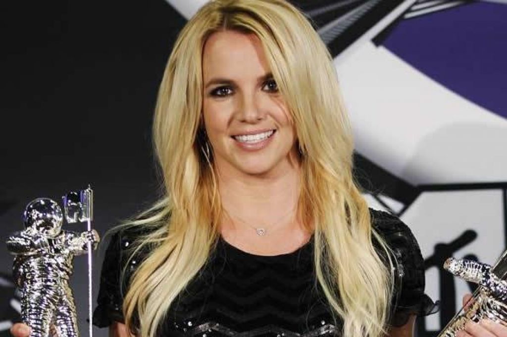 FOTO: Britney se sooča z zahrbtno boleznijo