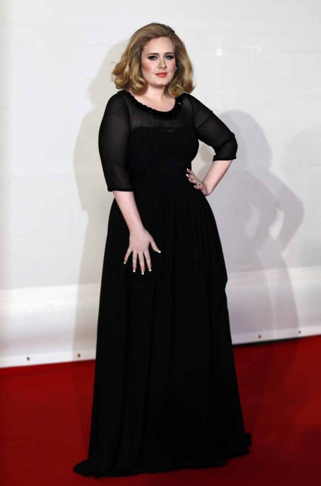 Adele je rodila sina, zdaj se bo še poročila