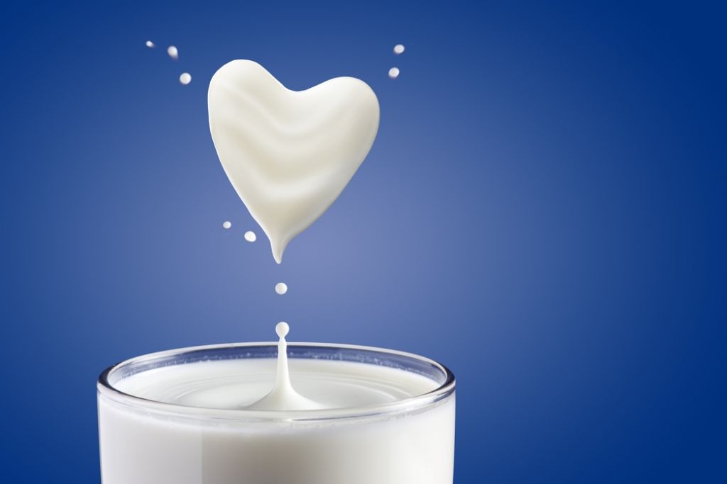 Pozor: Odpoklicali mleko iz šestih mlekomatov zaradi aflatoksina