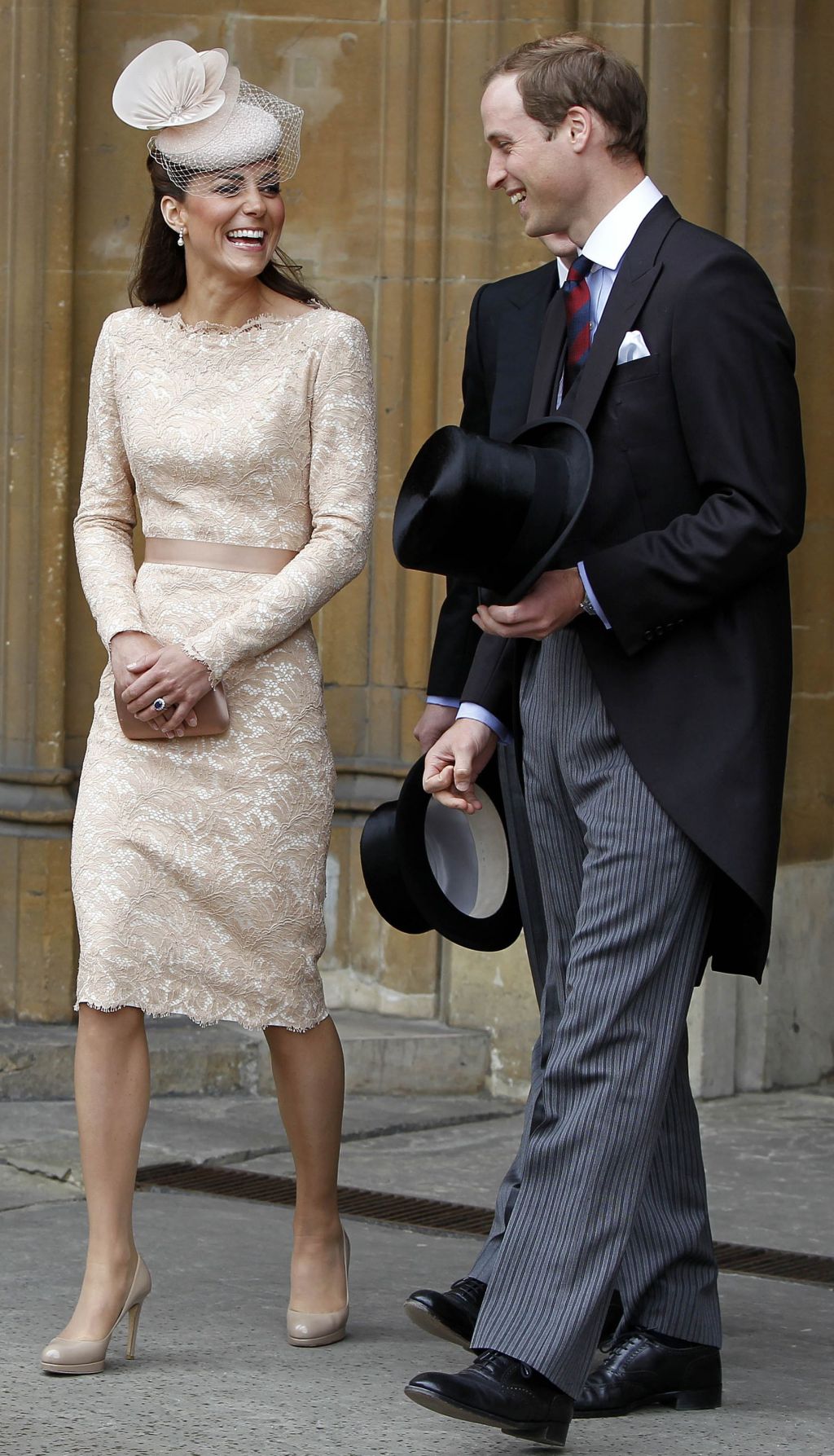 FOTO: Ima Kate Middleton le en par čevljev?