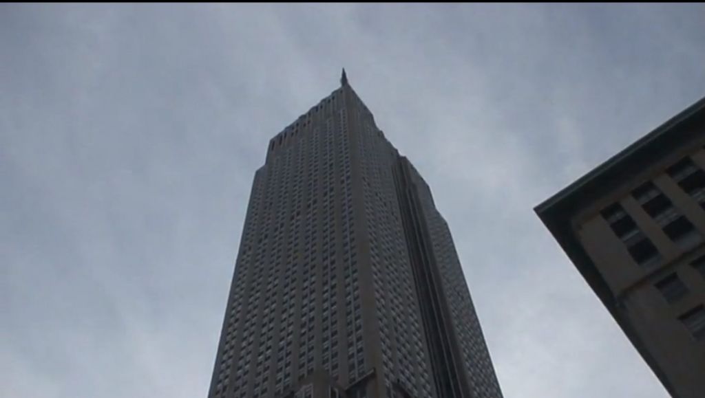 Streljanje pri Empire State Buildingu, vsaj dva mrtva
