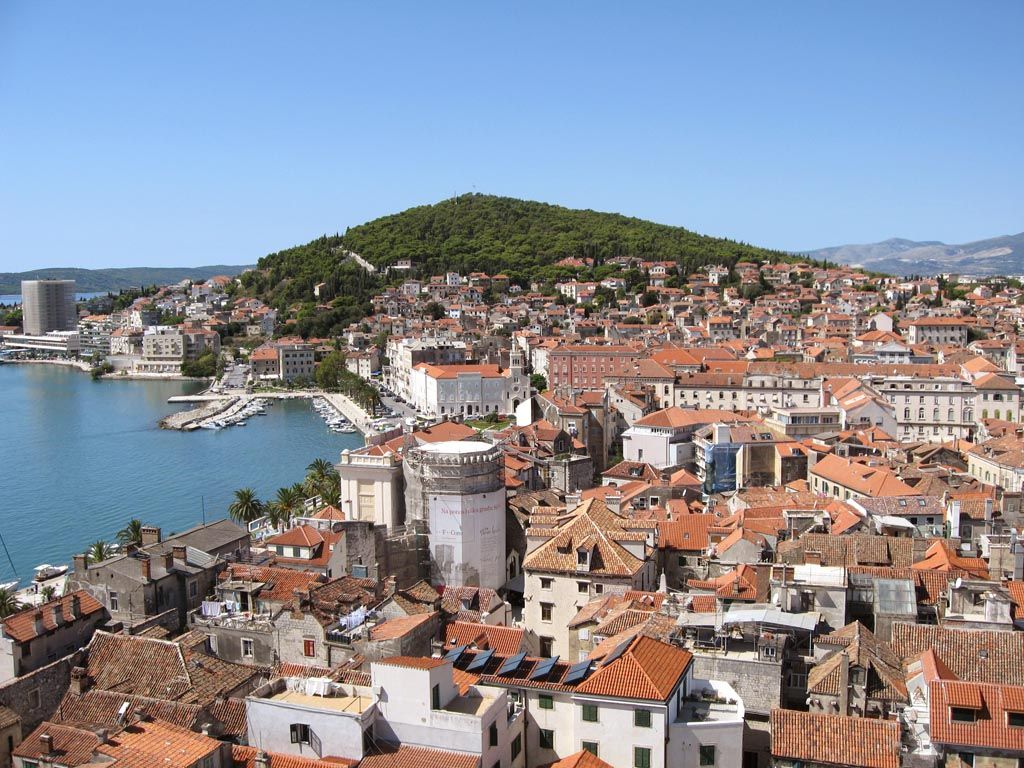 Sprehajališče terorja: že drugi napad na turistko v Splitu