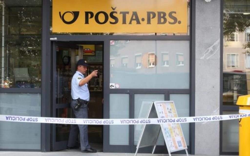 Razbili srbsko združbo, ki je v Sloveniji oropala 10 bank in pošt