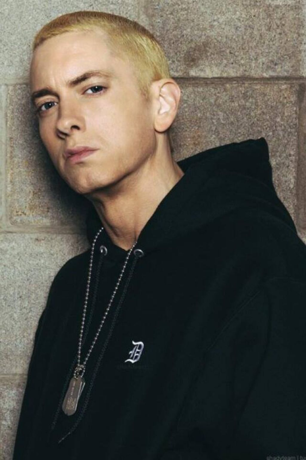 Eminem svakinji obrnil hrbet, našli so jo mrtvo