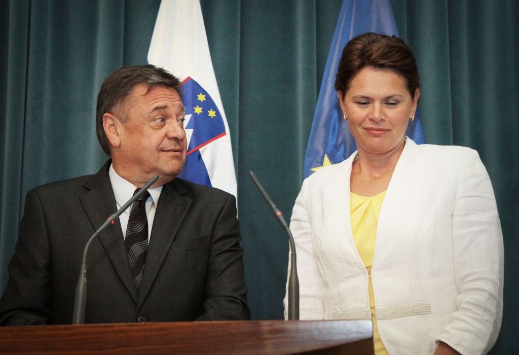 Bratuškova in Janković vztrajata – oba bi vodila stranko