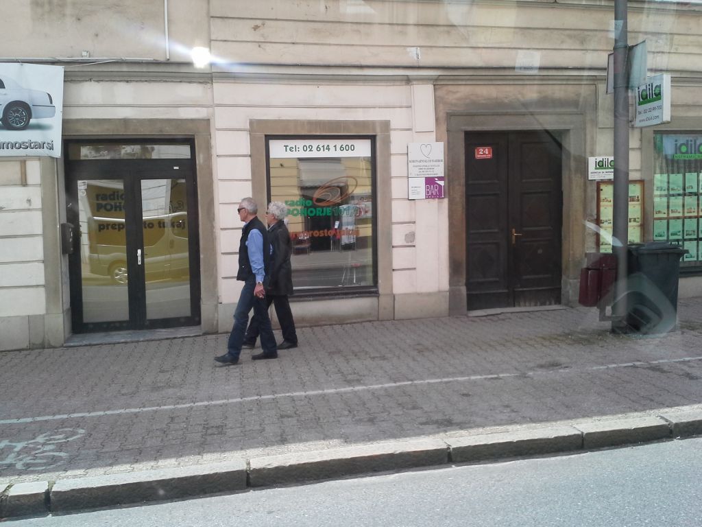 Maribor: Tožilec in obsojenec iz Patrie na sprehodu