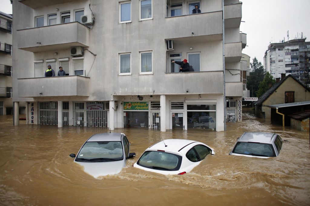 Poplave v Srbiji in BIH: pomagate lahko tudi vi!