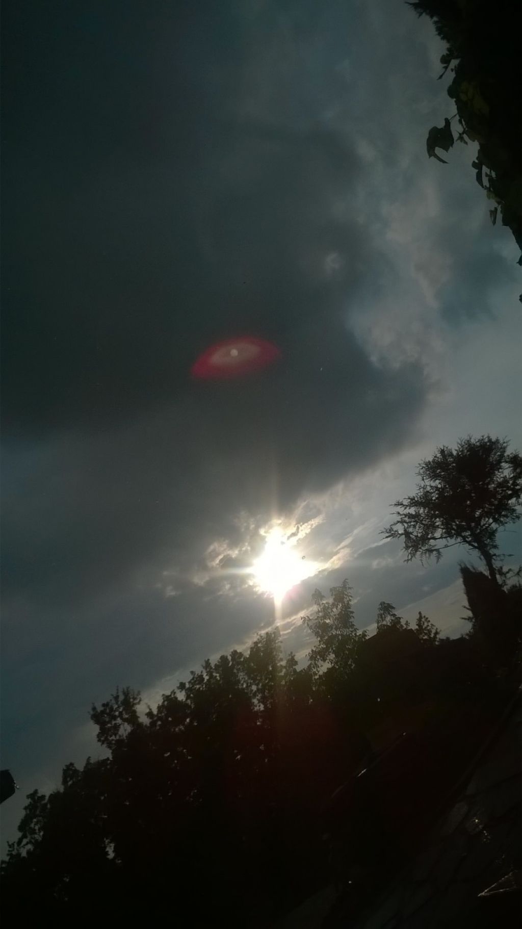 FOTO: Je nebo nad Krškim preletel NLP?