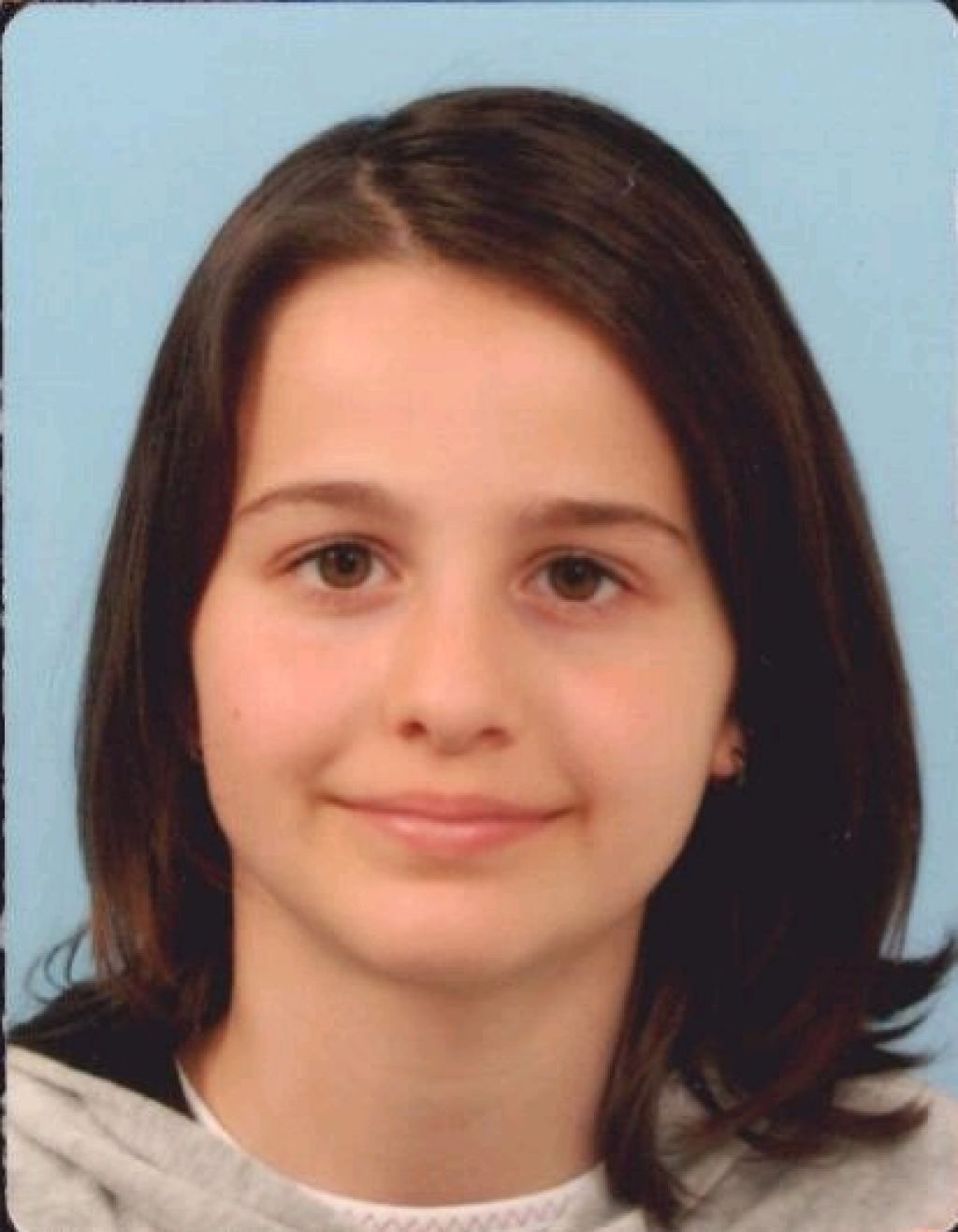 FOTO: Ste videli 14-letno Meliso? Kolo so našli, nje pa ne