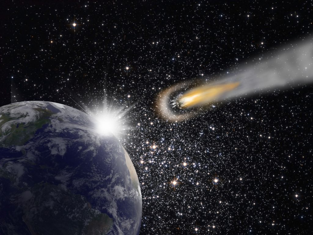 VIDEO: Nasa v pripravljenosti: bliža se nam ogromen asteroid