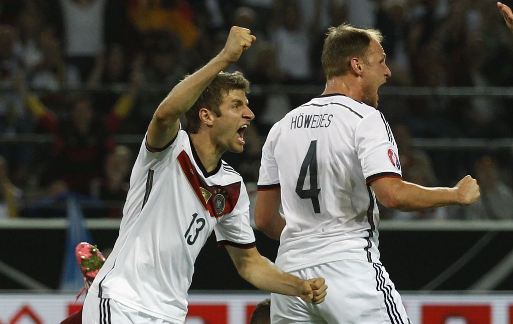 Müller rešil svetovne prvake, šok za Portugalce