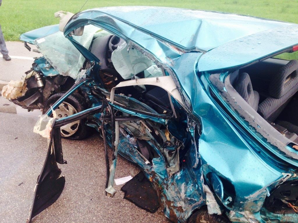 FOTO: Smrt 22-letnika pri Domžalah, voznika dirkala s 165 km/h