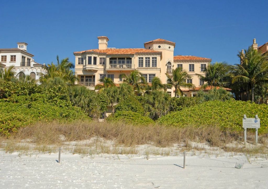 FOTO: Tomaž Lovše prodaja luksuzno vilo na Floridi