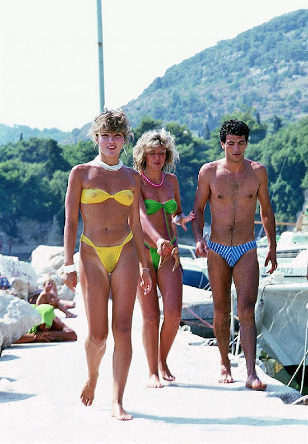 FOTO in VIDEO: Jadranske plaže v 80. letih: prepoznate slovenske?
