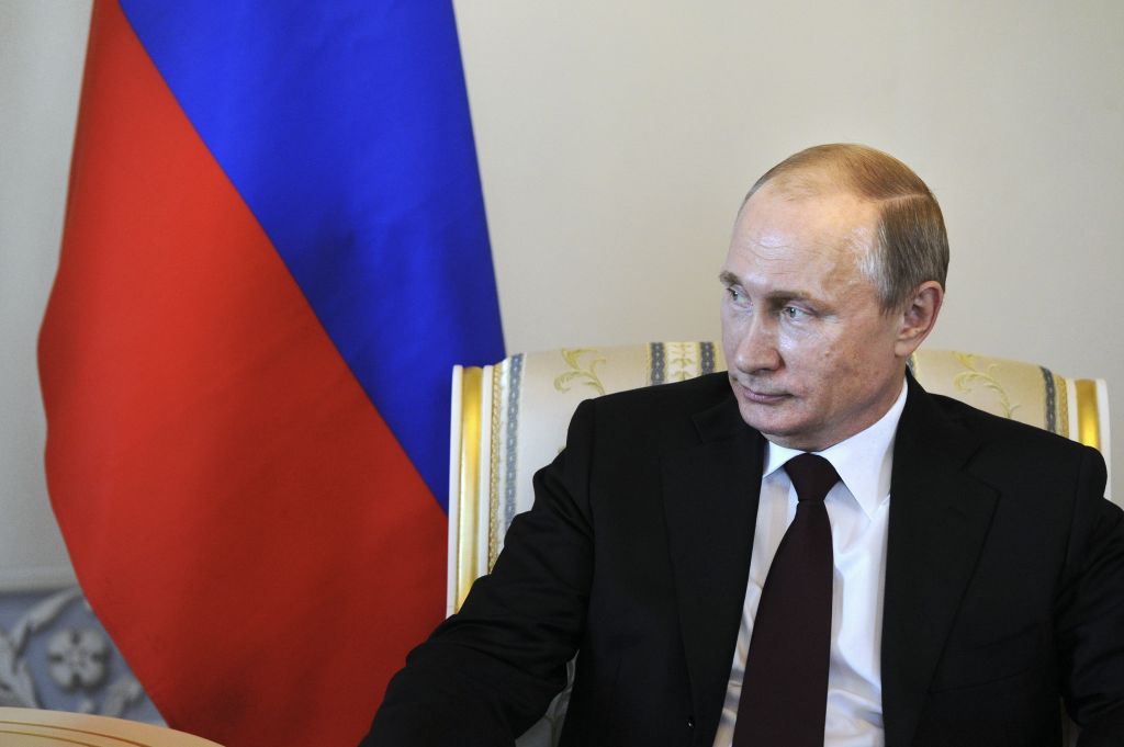 VIDEO: Pogreša Putinov hladni pogled