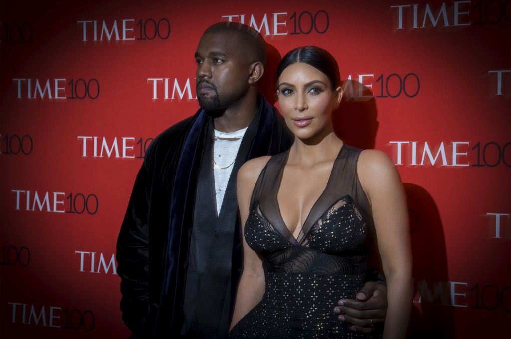 Kim Kardashian je cele  dneve seksala in zanosila