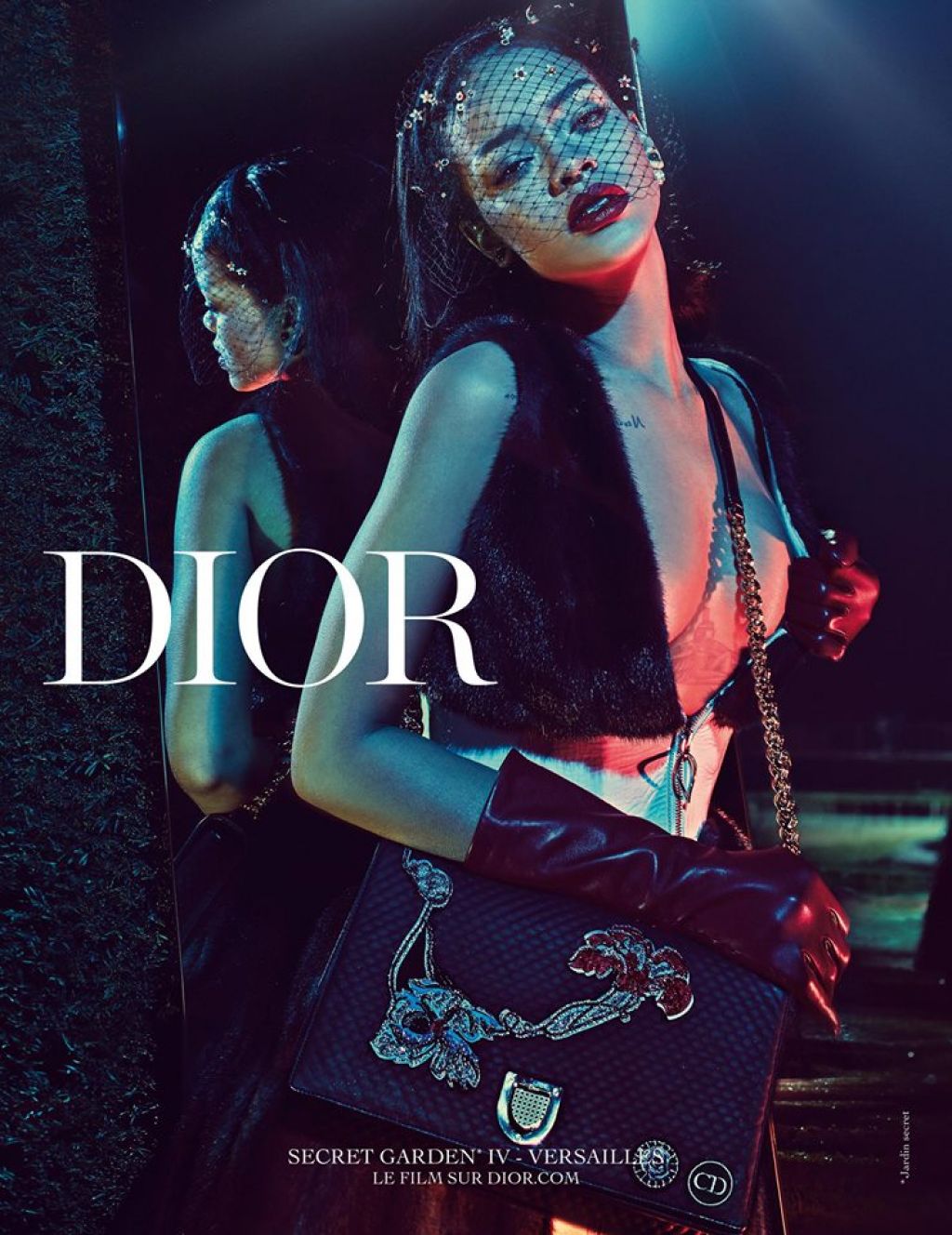 FOTO: Zapeljiva Rihanna v oglasnem spotu za Dior