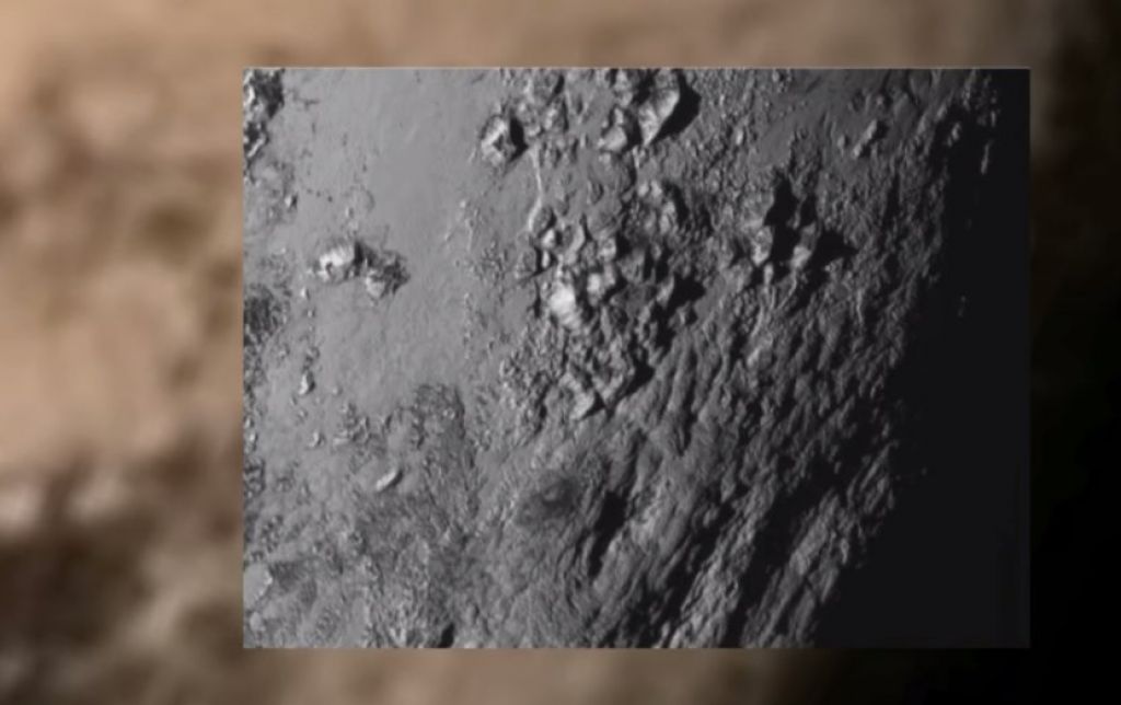 FOTO in VIDEO: Ste videli, kaj so razkrile fotografije Plutona?