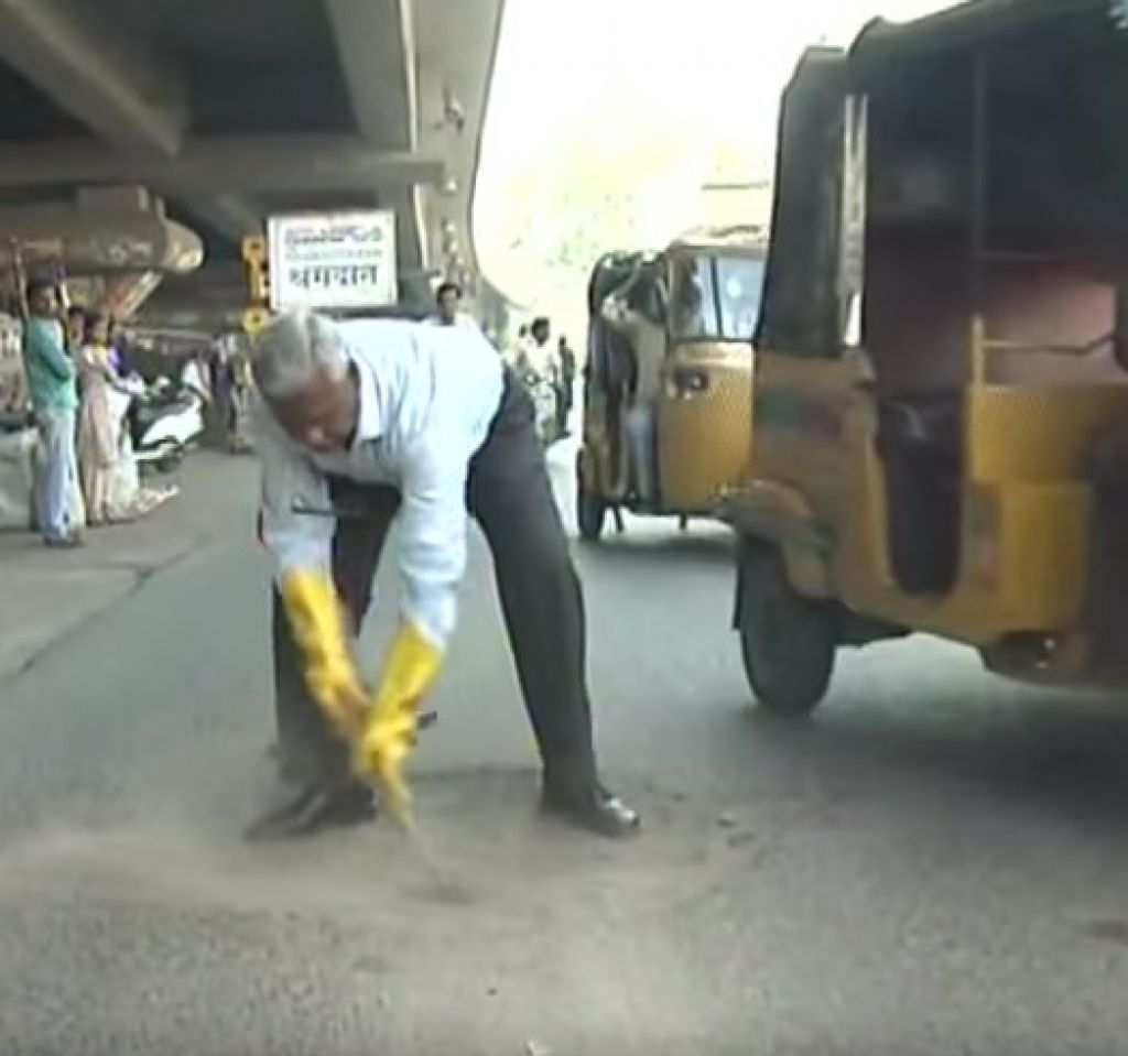 VIDEO: Pokrpal bo vse ceste v mestu