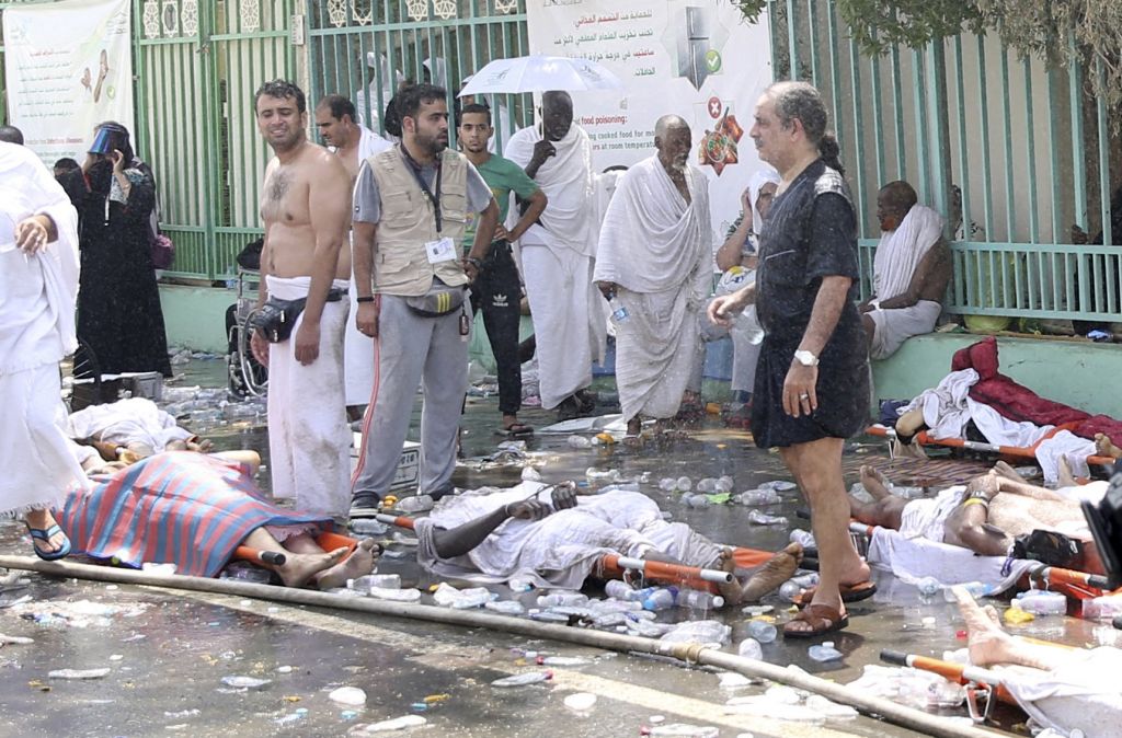 FOTO: Krivec že znan? V Meki umrlo vsaj 717 ljudi