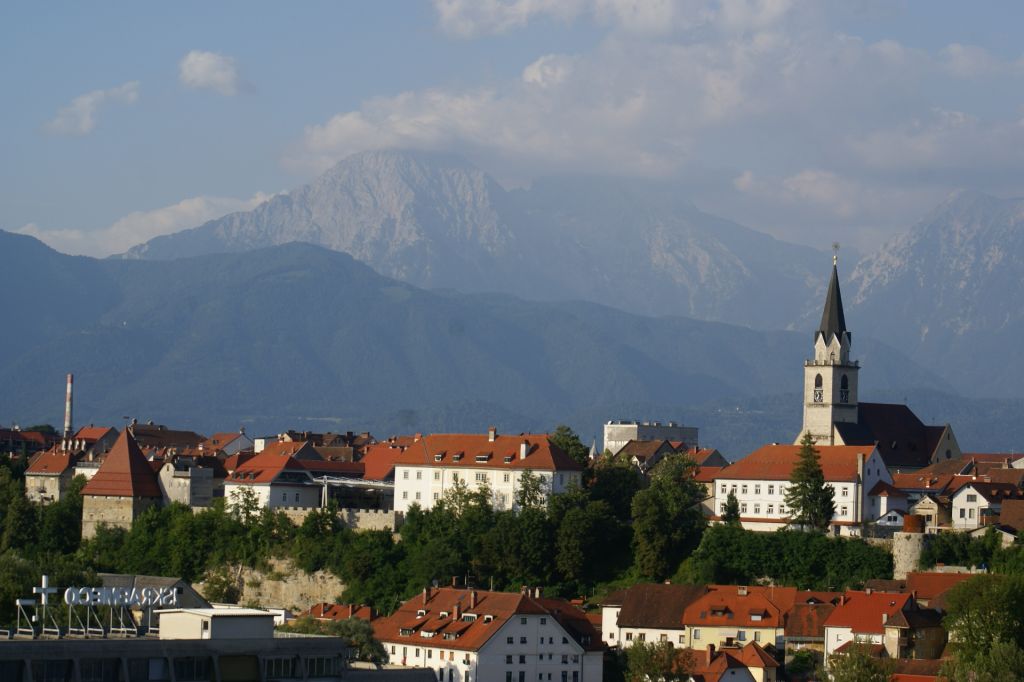 Celje je tretje največje mesto v Sloveniji? Očitno ne