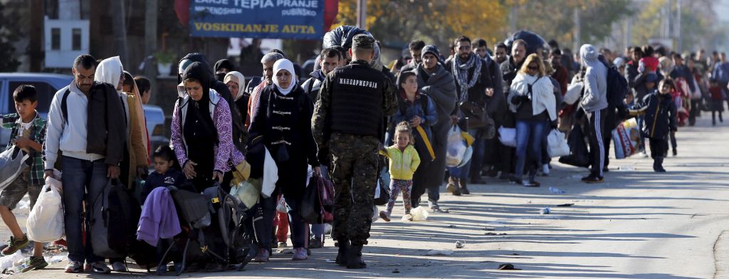 Migranti ubirajo novo pot, spremembe tudi za Slovenijo