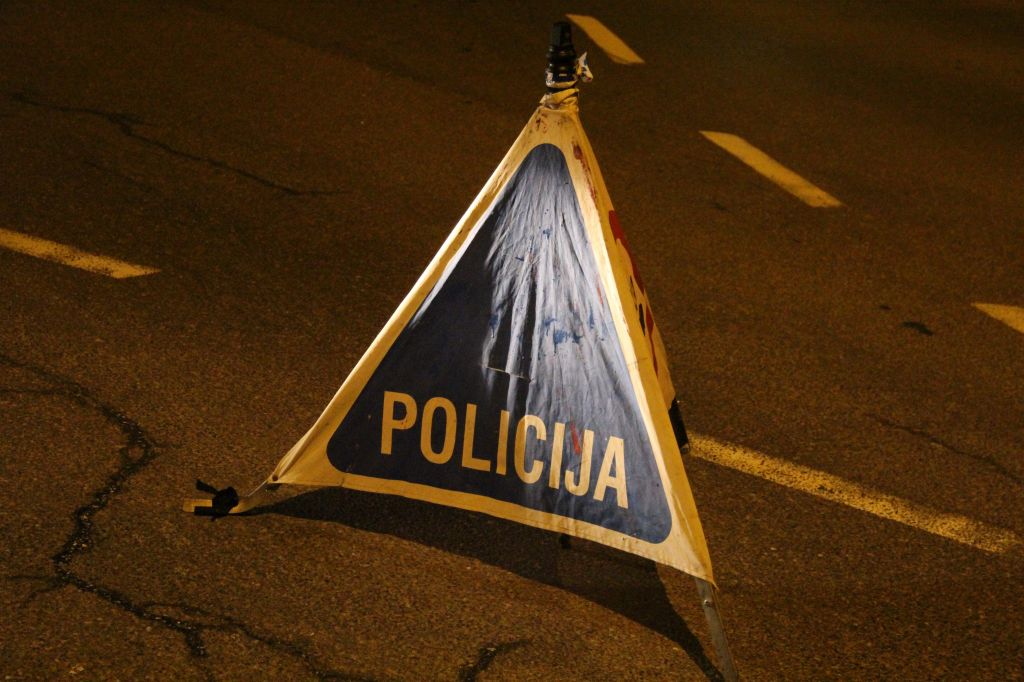 Ljubljana: v hudi nesreči umrl 27-letni voznik tovornjaka 