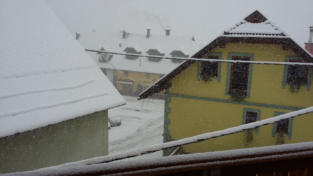 FOTO: Slovenija v objemu snega