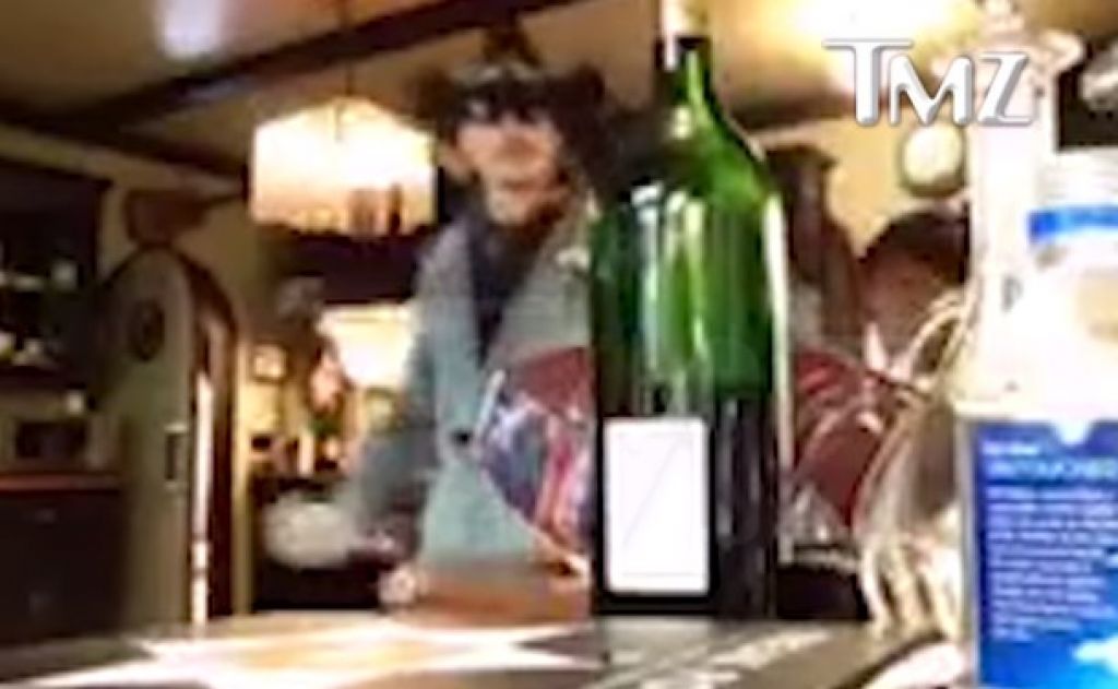 VIDEO: Objavljen posnetek nasilnega Johnnyja Deppa