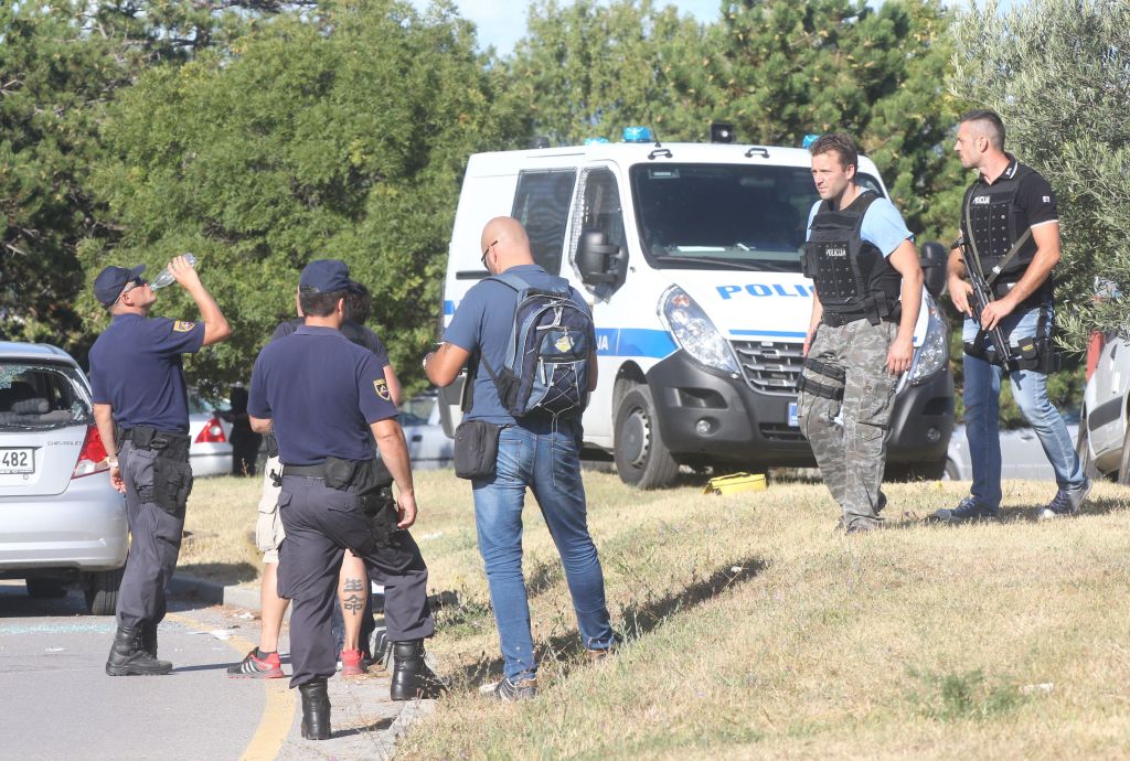 To je dvojno črn dan za slovensko policijo, združenje policistov pa ...