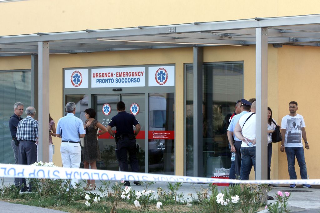 FOTO: Po strelskem obračunu v Izoli umrl tudi zdravnik