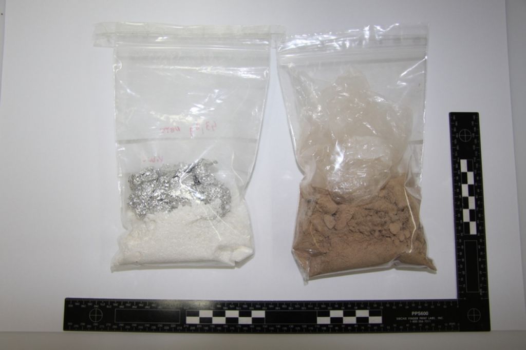 FOTO: Vse te prepovedane droge so zasegli pri vozniku 