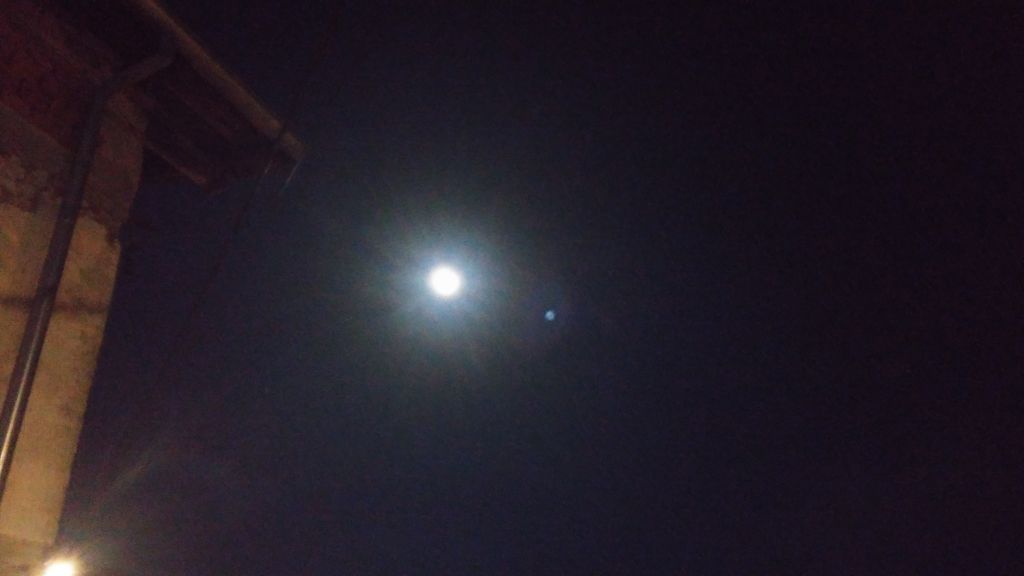 FOTO: Superluna: kje v Sloveniji jo lahko vidimo?