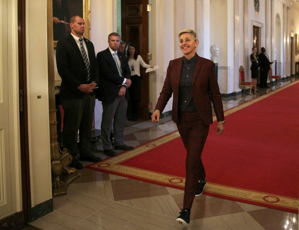 VIDEO: Ellen DeGeneres v solzah