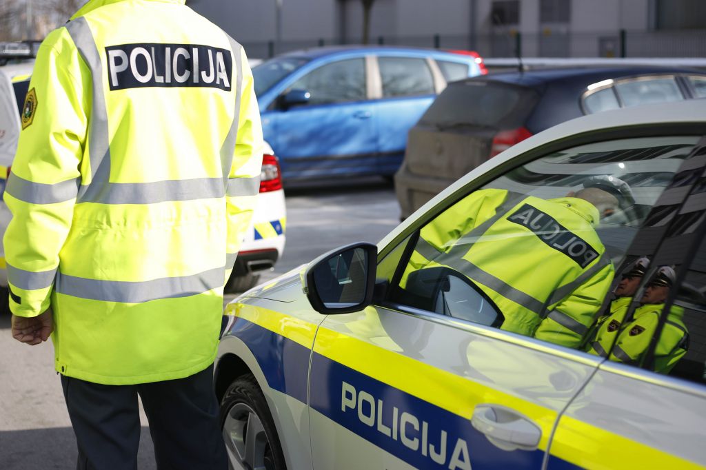 Akcija v Mariboru: policisti prijeli moškega, ki je pobegnil iz avstrijskega zapora