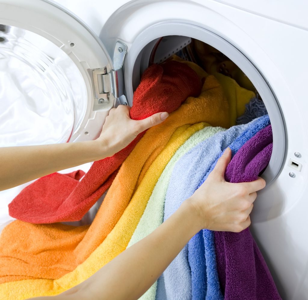 Pet največjih napak pri pranju perila