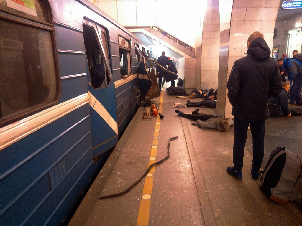Sankt Peterburg: v ponedeljek bomba ubila 14 ljudi, danes našli novo