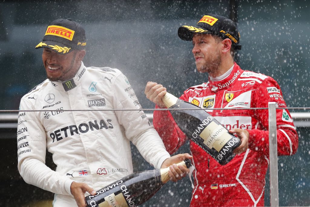 FOTO in VIDEO: Hamilton slavil, Giovinazzi raztreščil dirkalnik