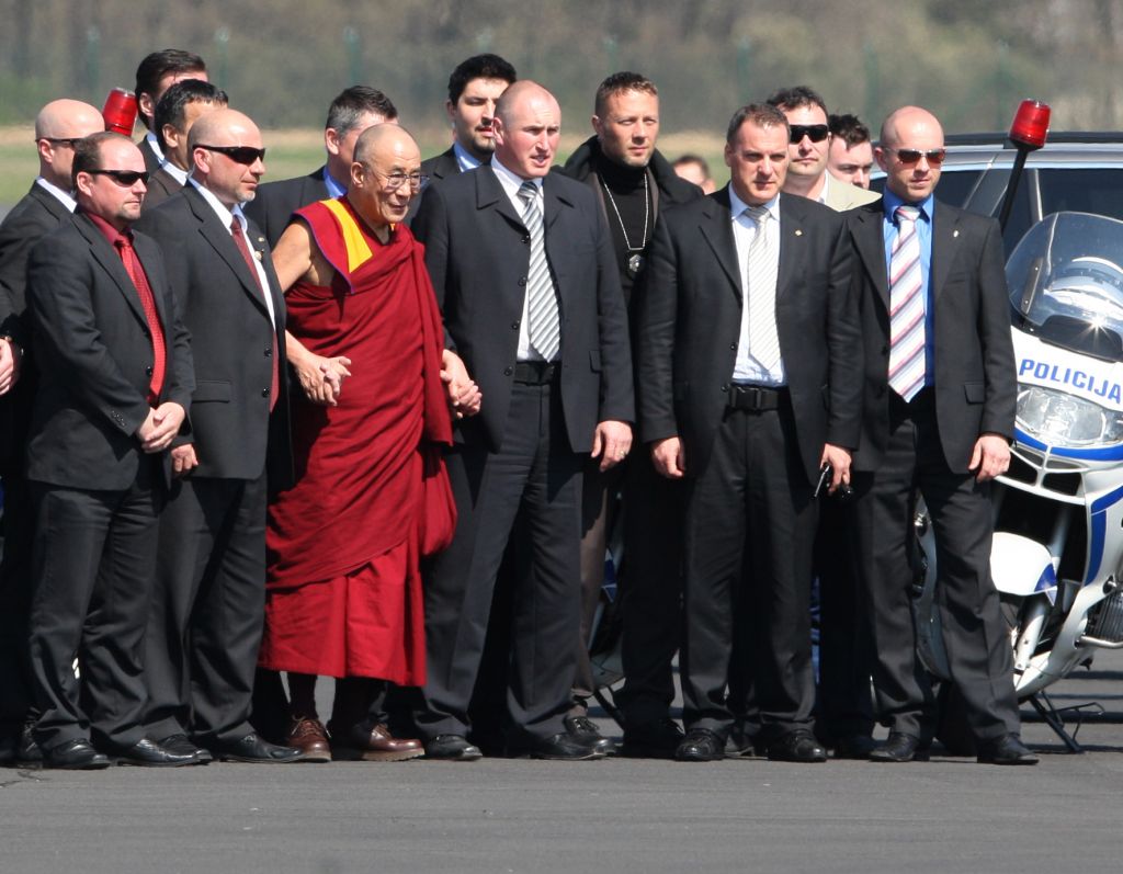 S strupom nad dalajlamo
