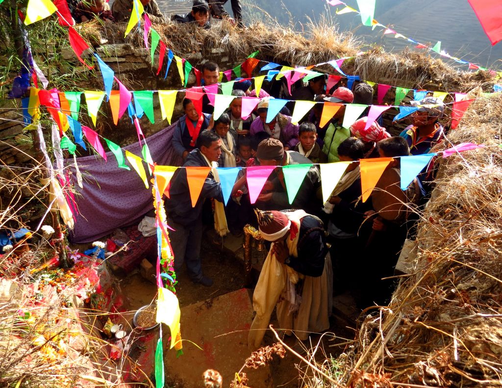Matjaž je v 112 dneh  prepešačil ves Nepal
