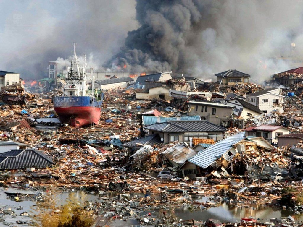 Dve leti po Fukušimi ali kdo drvi v pogubo