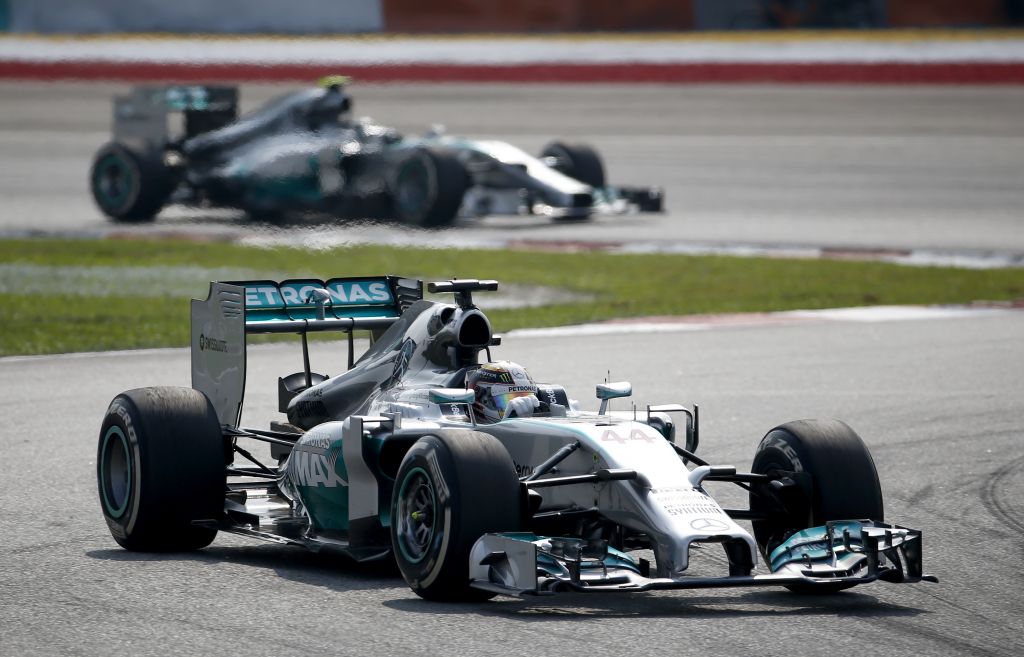 Zastrašujoči Mercedes: Lewis in Nico na izletu