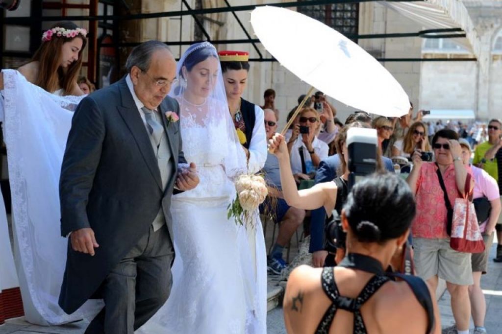Razkošna poroka kot  reklama Dubrovniku