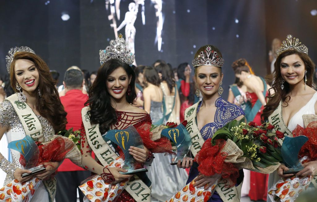Miss postala Filipinka, Slovenka najlepše poje