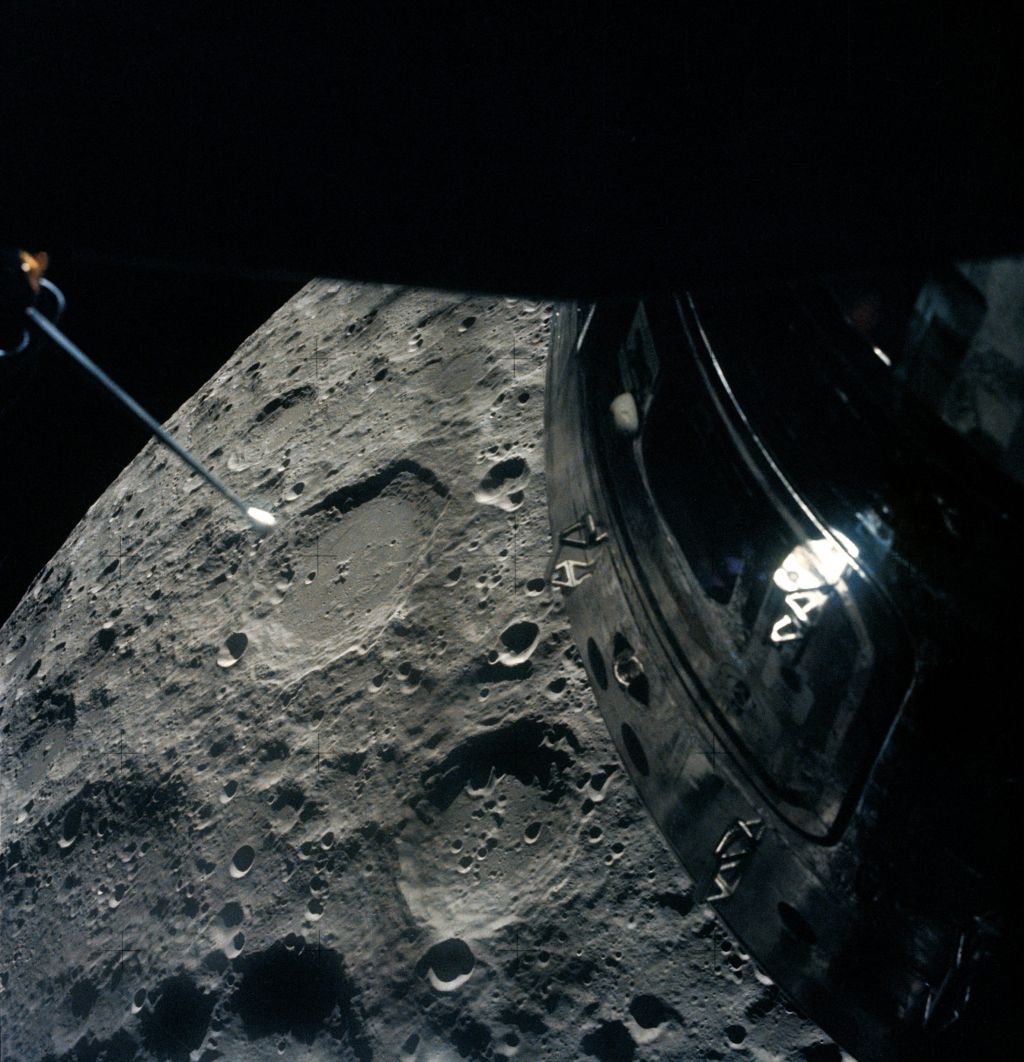 Pred skoraj 45 leti  Apollo 13 izgubil Luno