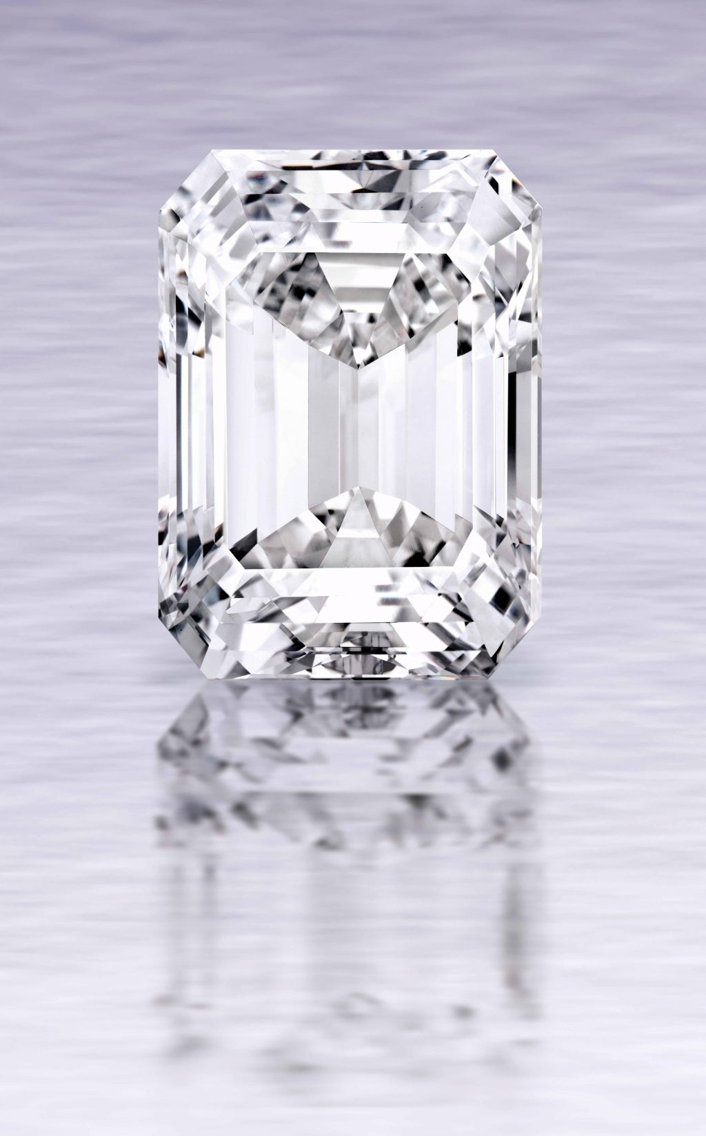 Beli diamant za 20 milijonov evrov