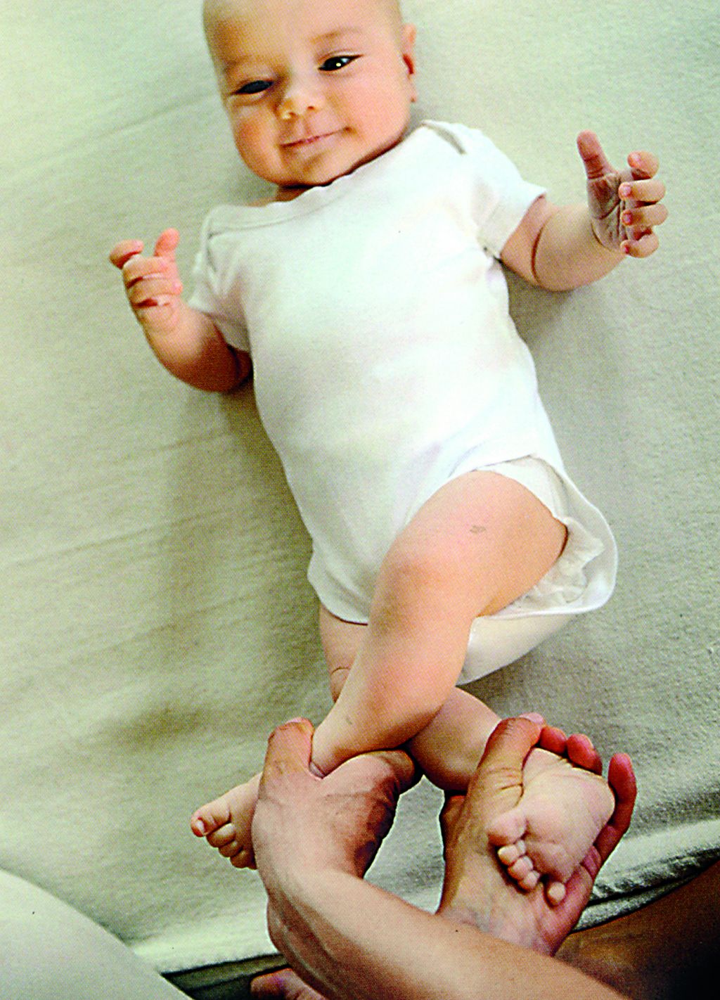 Joga za dojenčke: krepimo mišice in se zabavamo
