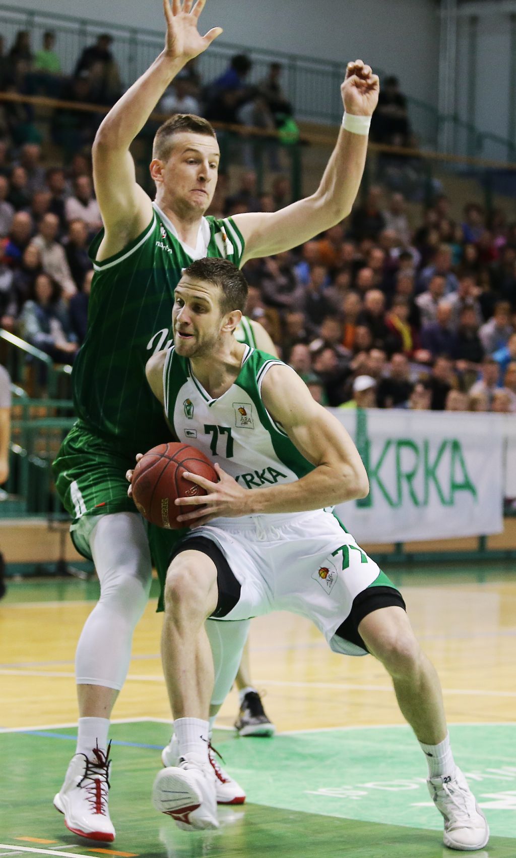 Grexit evropske klubske košarke, evrov ni niti za slovenske igralce