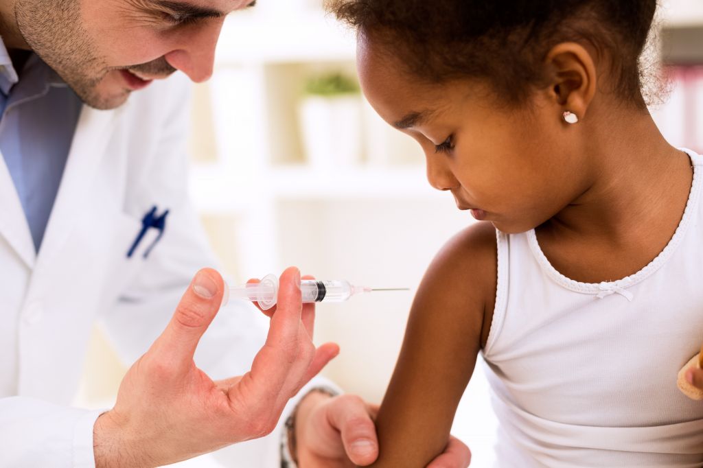 Bolezni ne poznajo meja, cepljenje rešuje življenja
